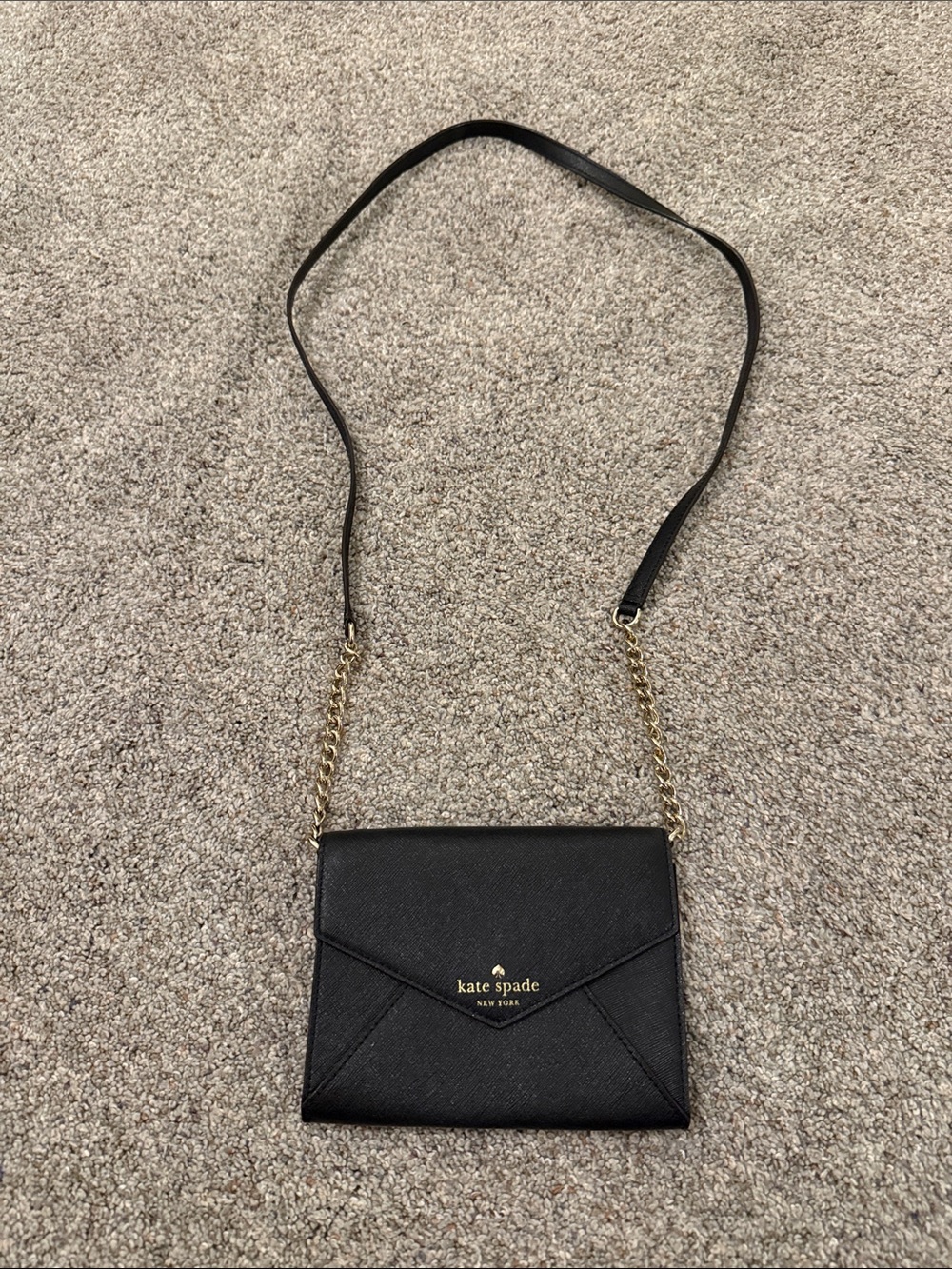 Kate Spade New York Cedar Street Monday black envelope crossbody bag gold chain